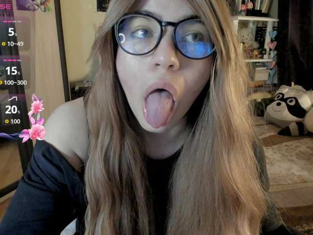 AlexIam's BongaCams show and profile