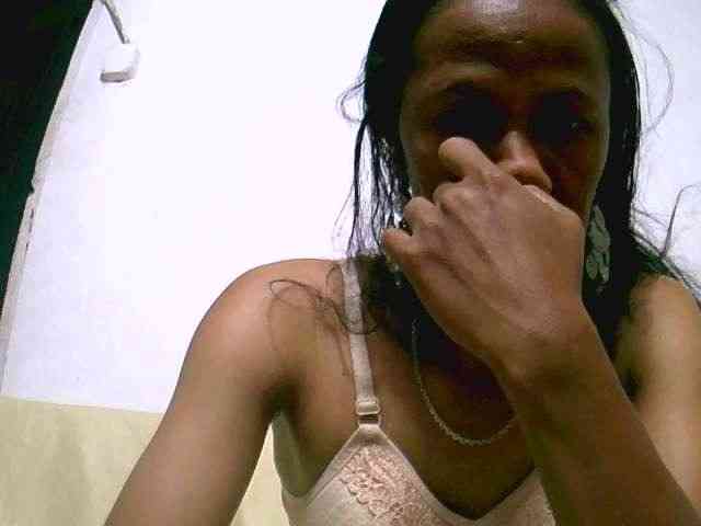 Rnathalie webcam