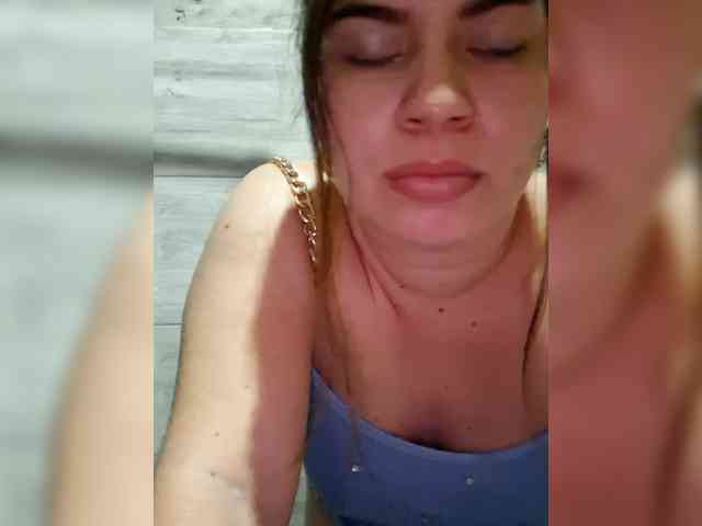 katyandxxx-1 webcam