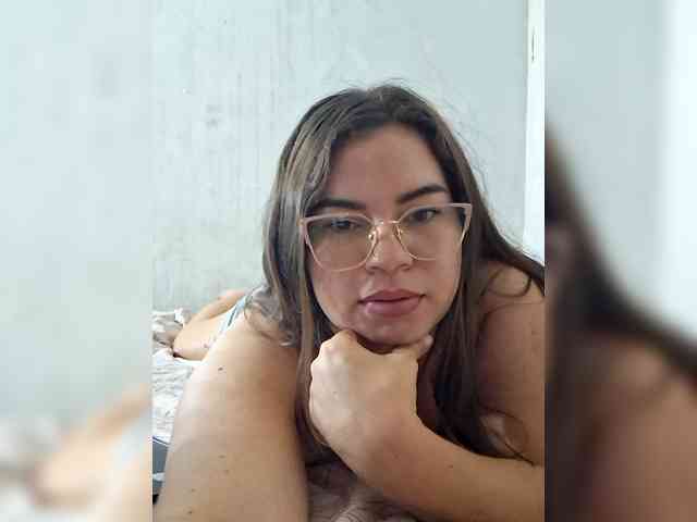katyandxxx-1 webcam