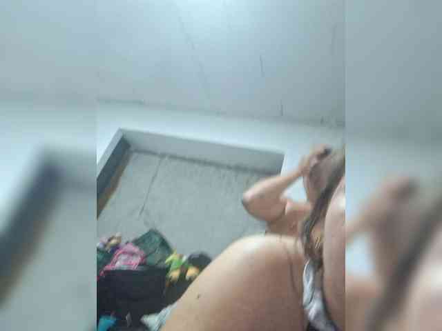 katyandxxx-1 webcam