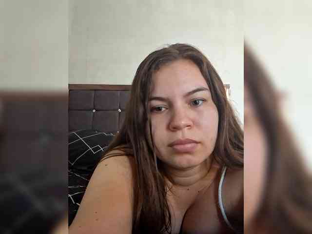 katyandxxx-1 webcam