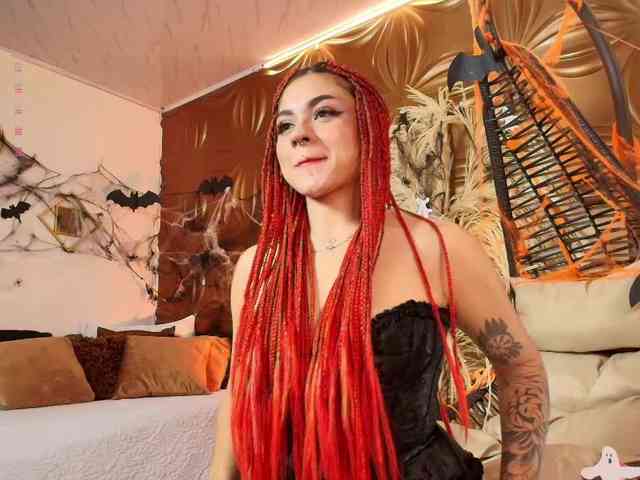 Alisonmiller webcam