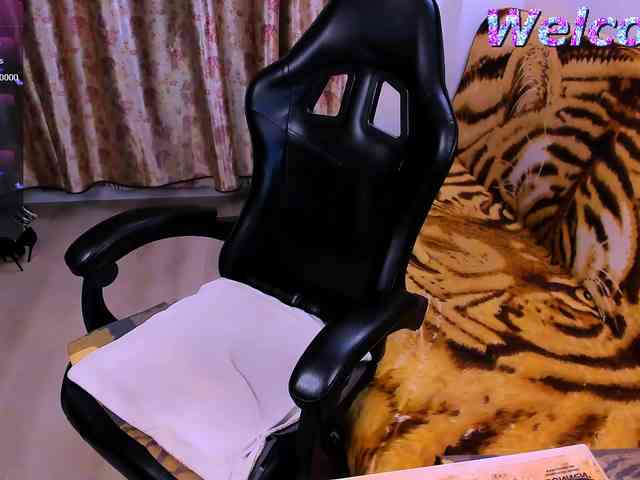 SabrinaO webcam