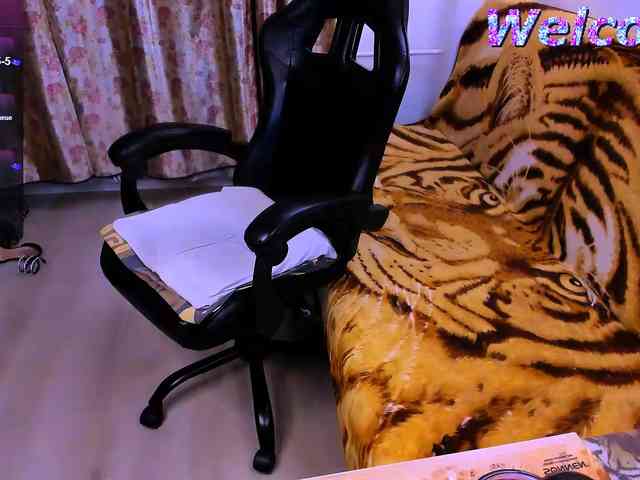 SabrinaO webcam