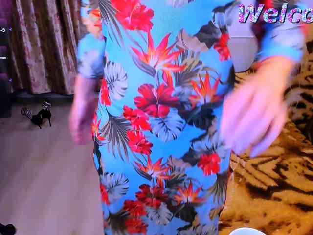 SabrinaO webcam
