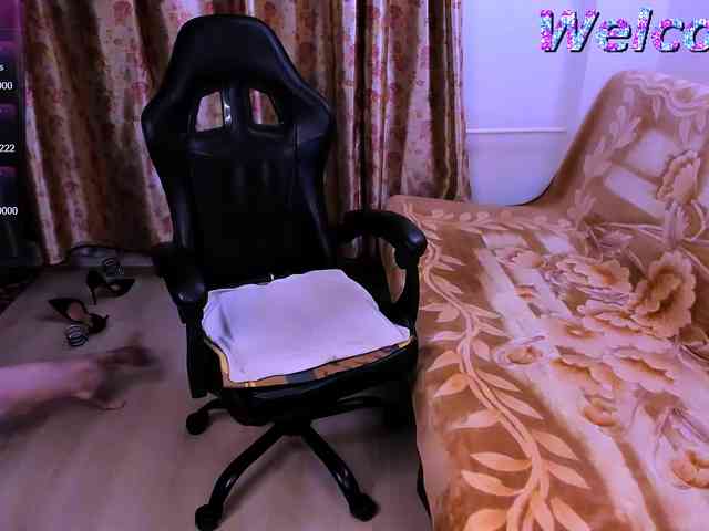 SabrinaO webcam