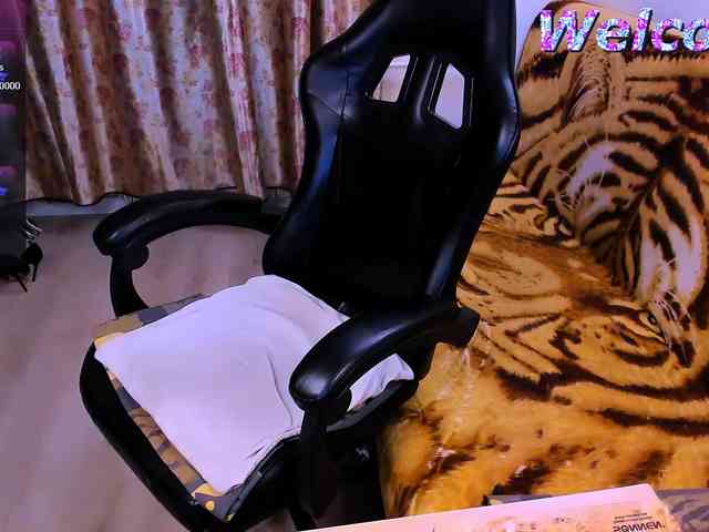 SabrinaO webcam