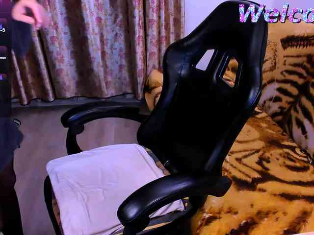SabrinaO webcam
