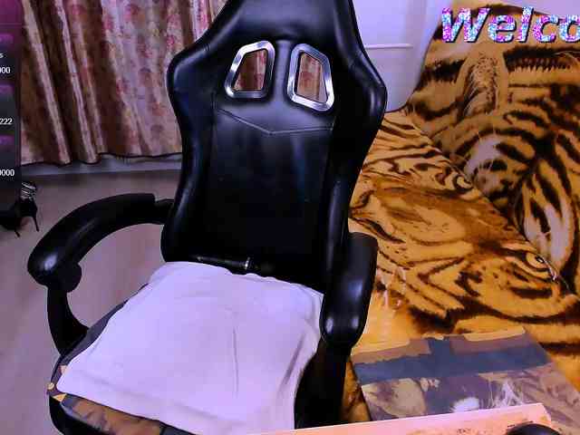 SabrinaO webcam