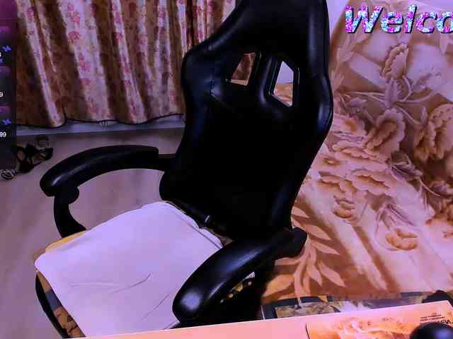 SabrinaO webcam