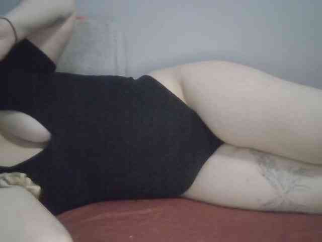 Ellainaa webcam