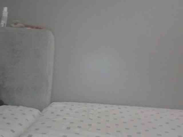 Ellainaa webcam