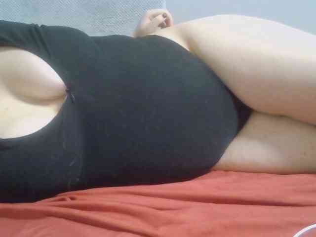 Ellainaa webcam