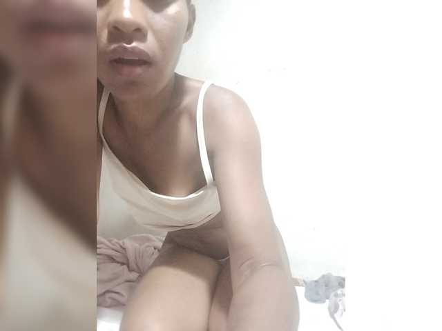 DonnelaQuin's BongaCams show and profile