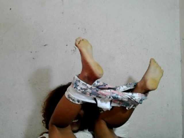 DonnelaQuin's BongaCams show and profile