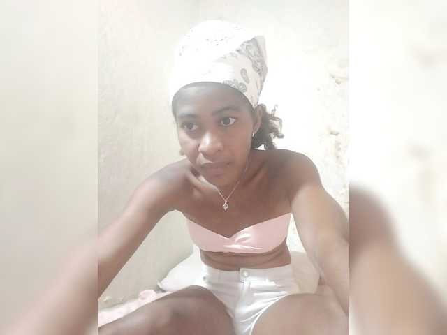 LunaSexy's BongaCams show and profile