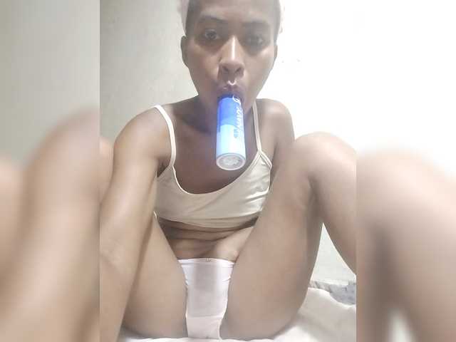 DonnelaQuin's BongaCams show and profile