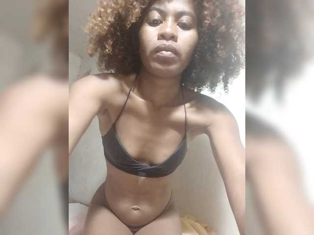 DonnelaQuin's BongaCams show and profile