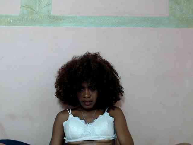 DonnelaQuin webcam
