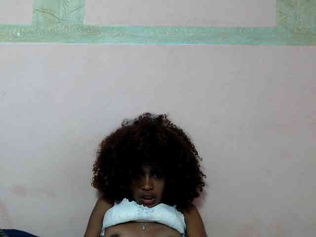 DonnelaQuin webcam