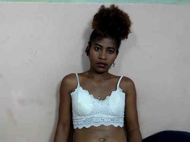 DonnelaQuin webcam