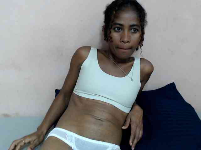 DonnelaQuin webcam