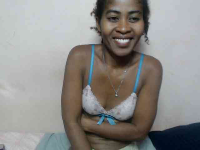 DonnelaQuin webcam