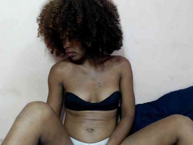 DonnelaQuin webcam