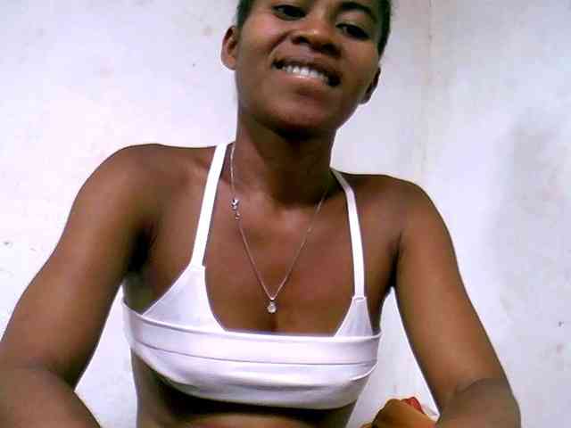 DonnelaQuin webcam