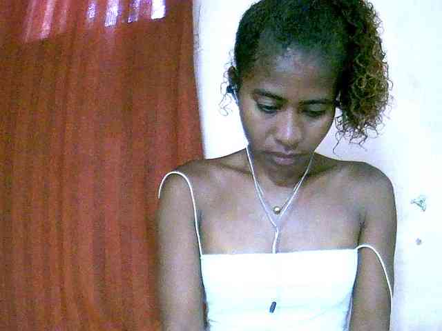 DonnelaQuin Live Webcam on BongaCams