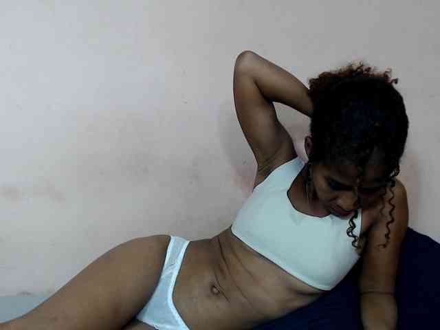 DonnelaQuin webcam