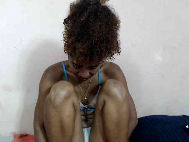 DonnelaQuin webcam