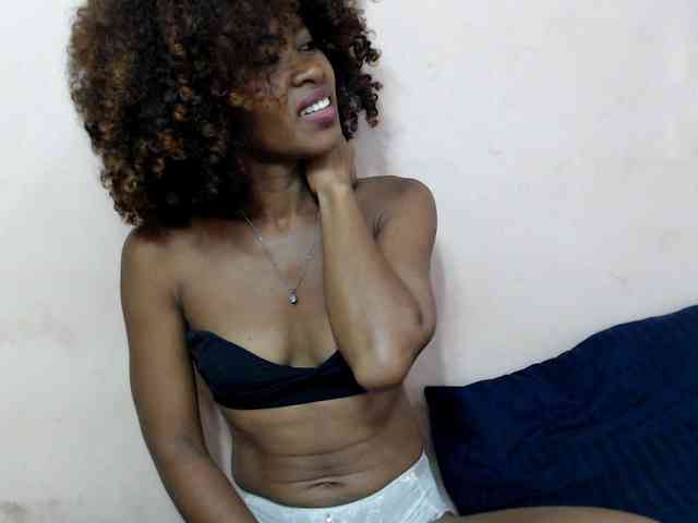 DonnelaQuin webcam