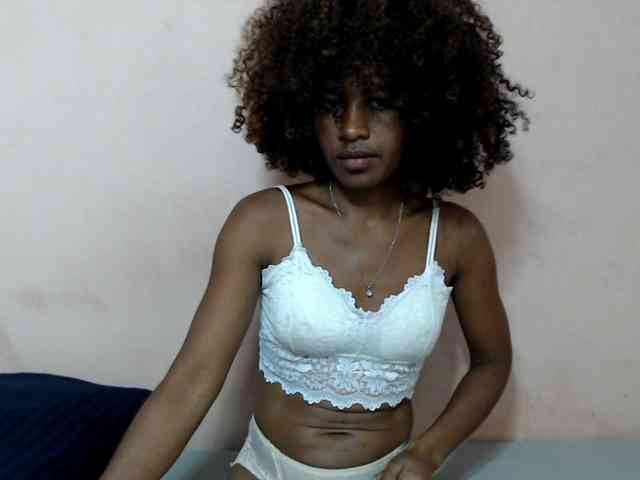 DonnelaQuin webcam