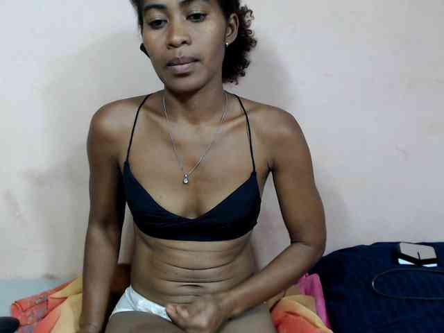 DonnelaQuin webcam