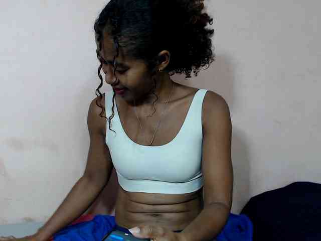 DonnelaQuin webcam