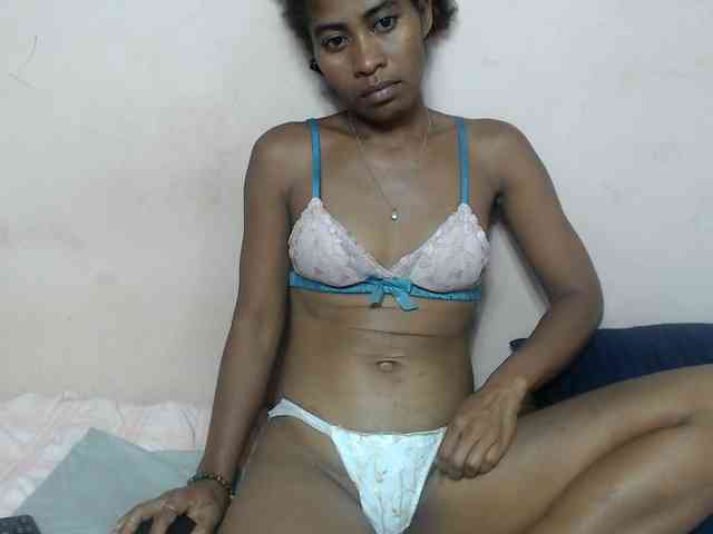 DonnelaQuin webcam