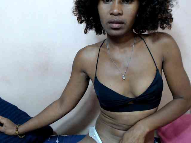 DonnelaQuin webcam
