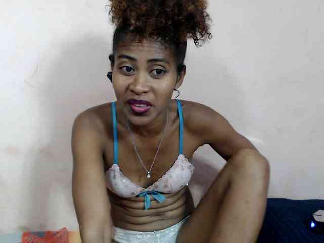 DonnelaQuin webcam