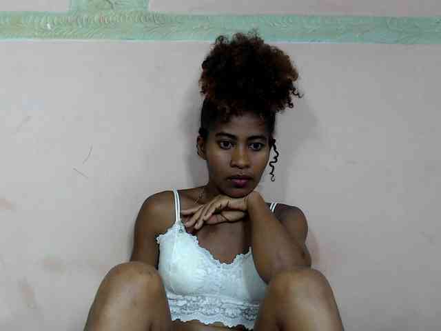 DonnelaQuin webcam