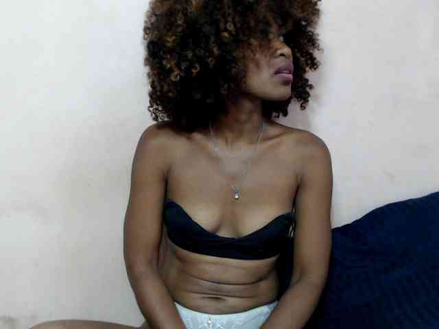 DonnelaQuin webcam