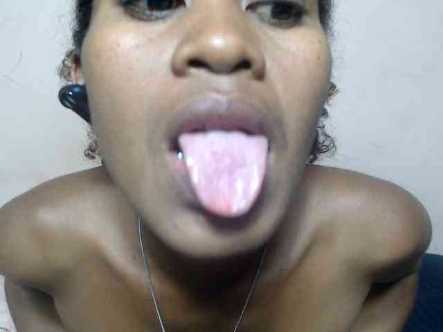 DonnelaQuin webcam