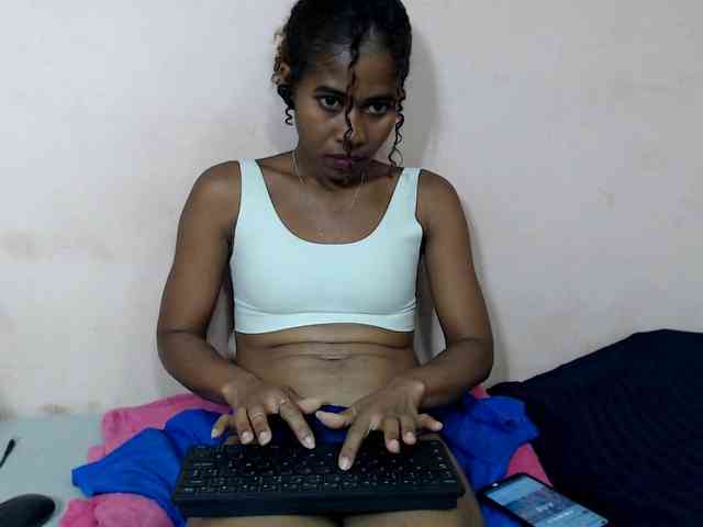 DonnelaQuin webcam