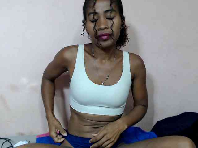DonnelaQuin webcam