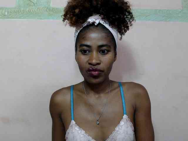 DonnelaQuin webcam
