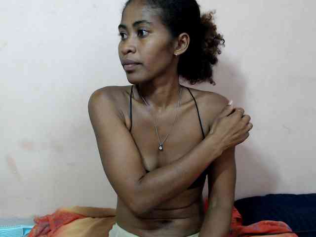 DonnelaQuin webcam