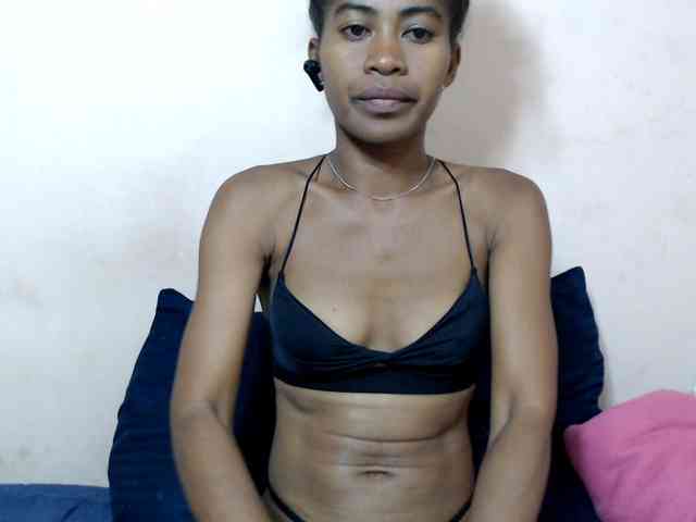 DonnelaQuin webcam