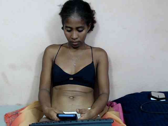 DonnelaQuin webcam