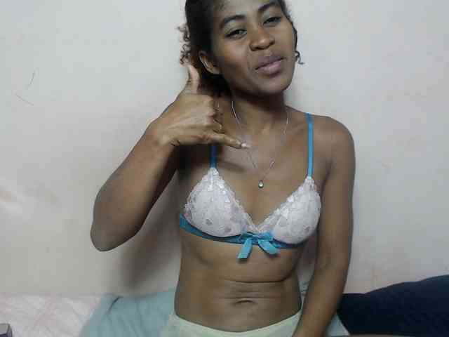 DonnelaQuin webcam